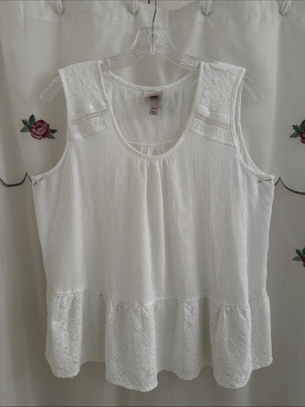 Knox Rose White Sleeveless Eyelet Peplum Tunic